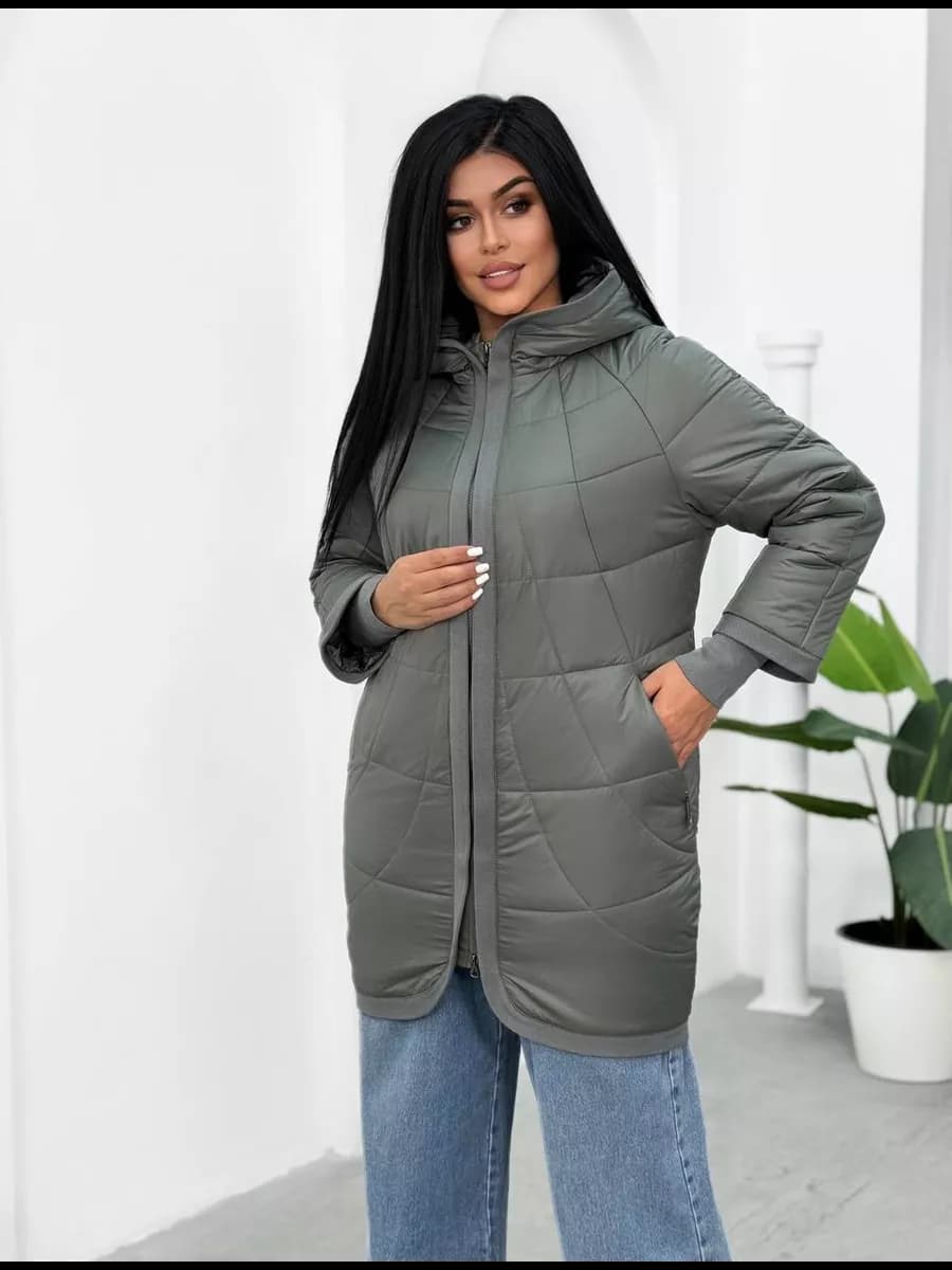 Полупальто демисезонное стеганое с капюшоном