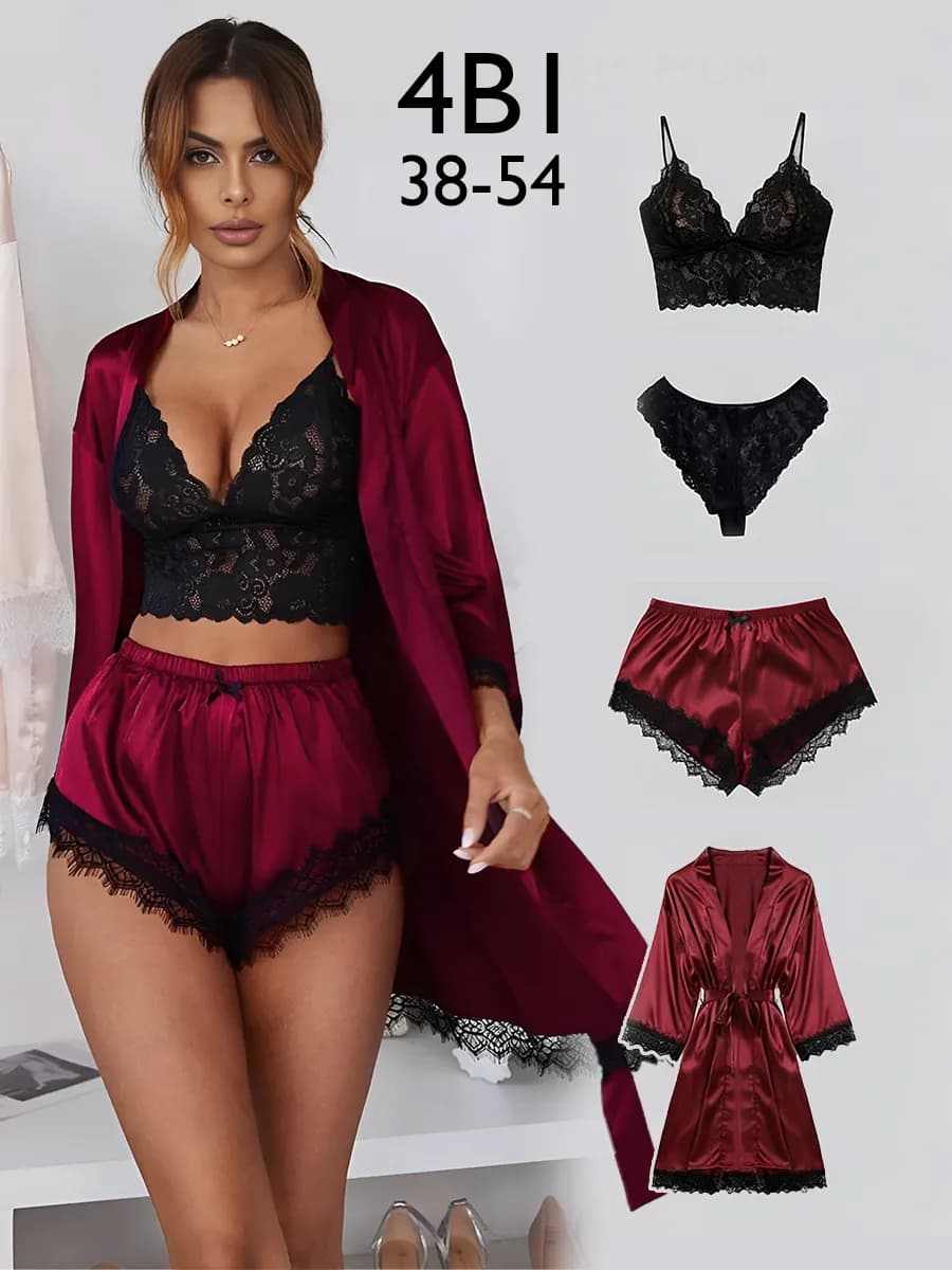 Пижама с шортами топом и халатом шелковая