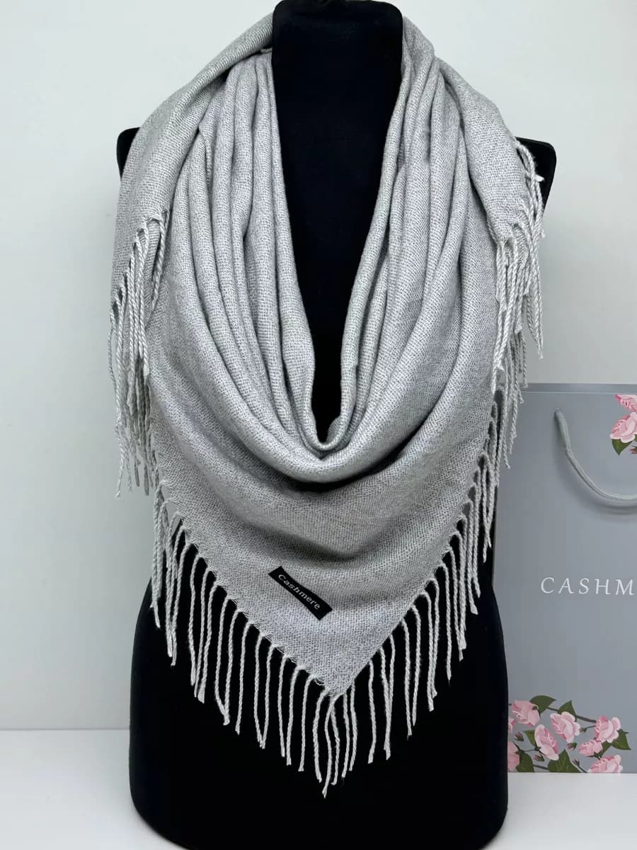 платки теплые однотонные