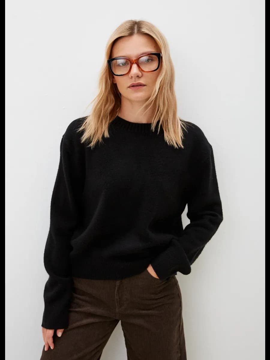 Джемпер женский базовый черный - фото 1