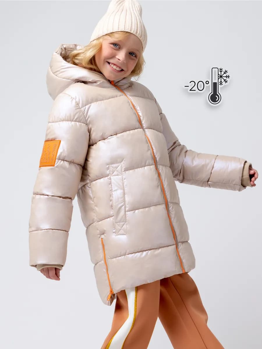 Куртка зимняя с капюшоном