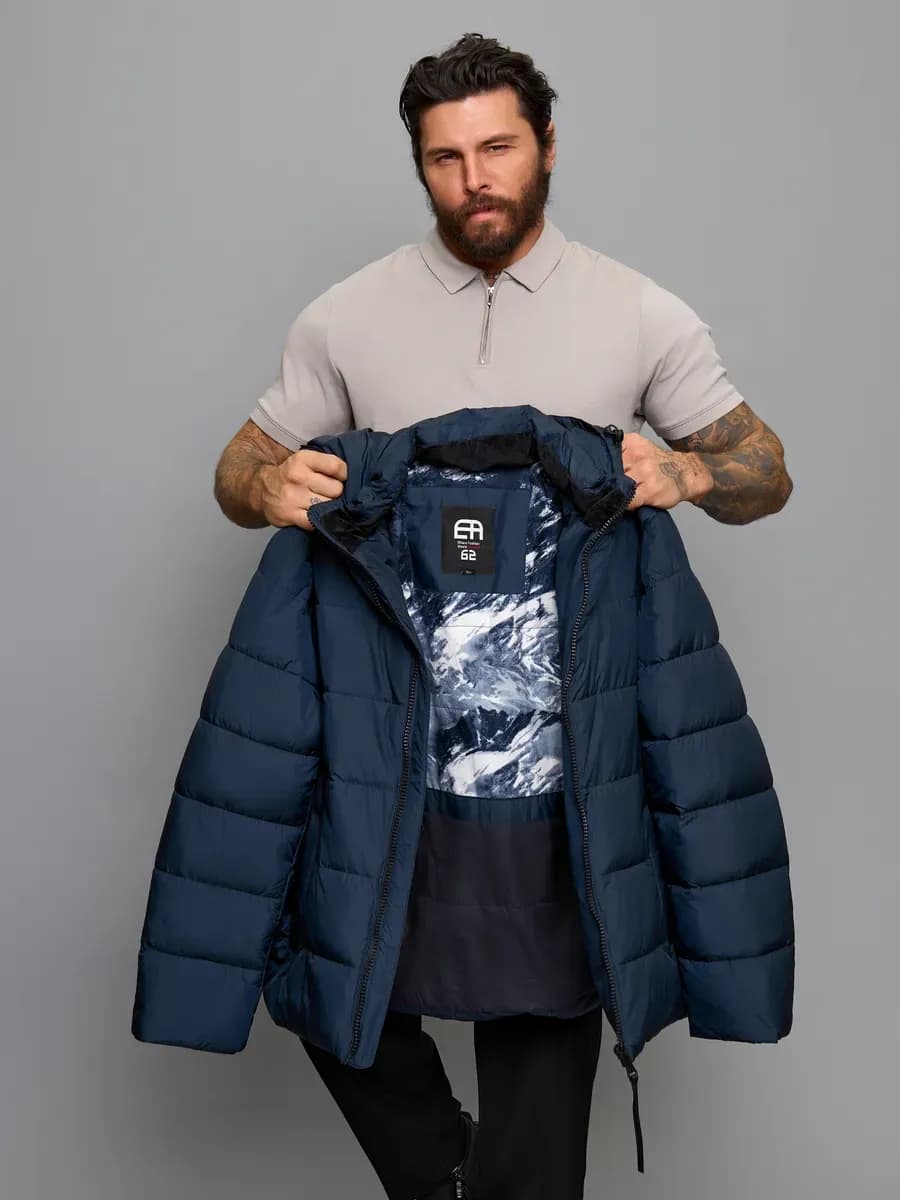 Куртка зимняя короткая с капюшоном