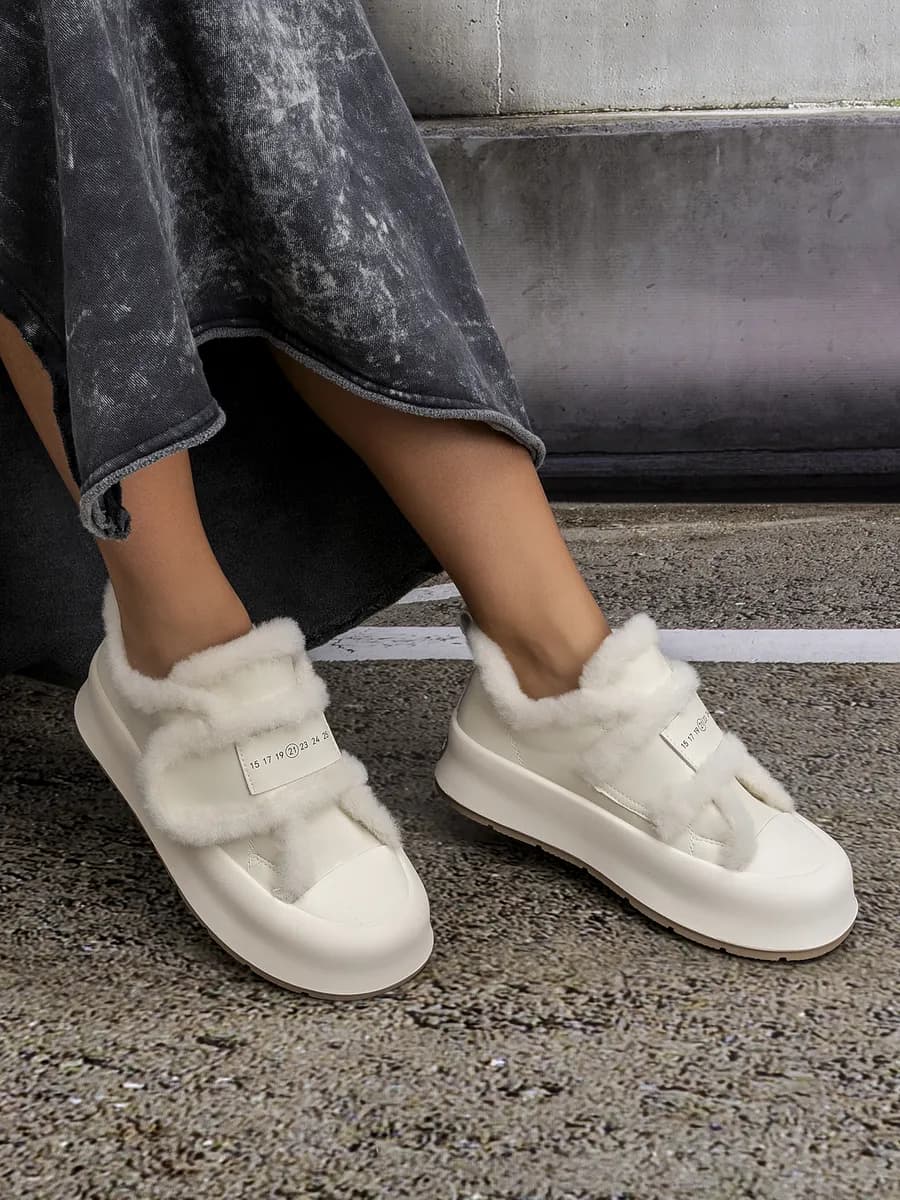 Кеды кожаные теплые на толстой подошве