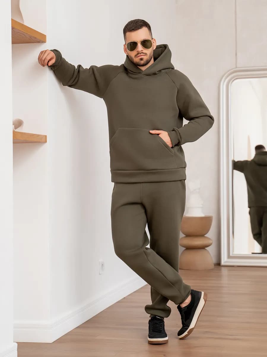 Спортивный теплый костюм с начесом - фото 1