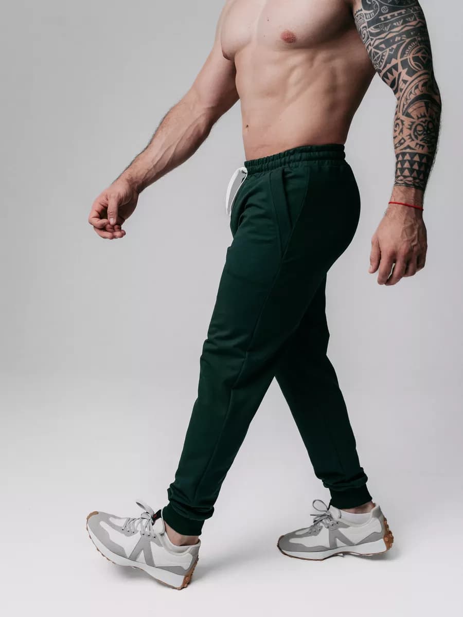 Брюки спортивные