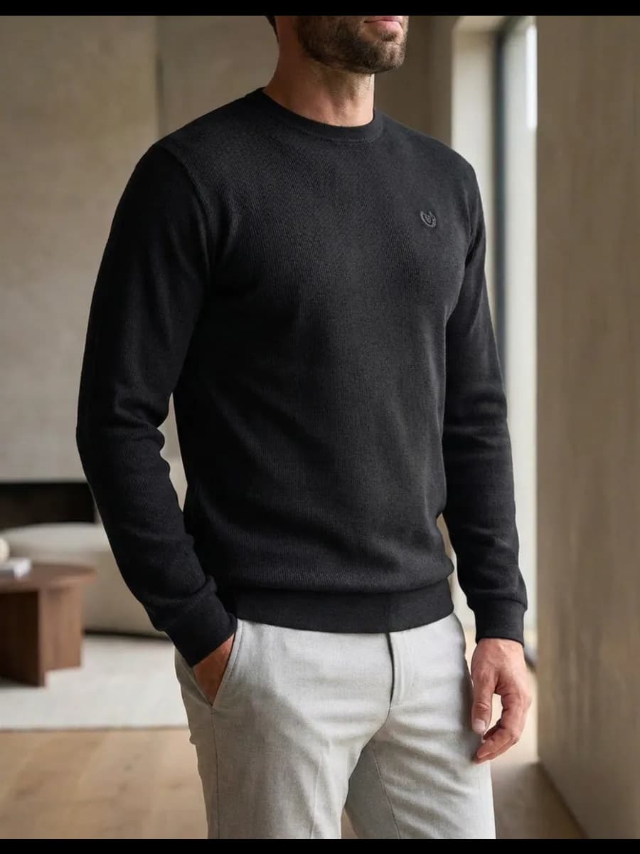 Свитшот пуловер классический, тонкий легкий джемпер