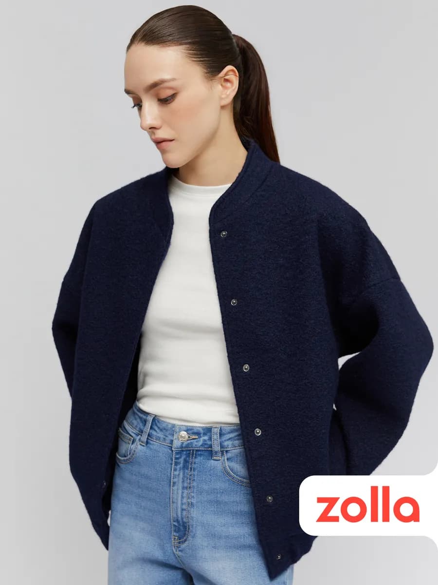 Женское пальто-бомбер без утеплителя