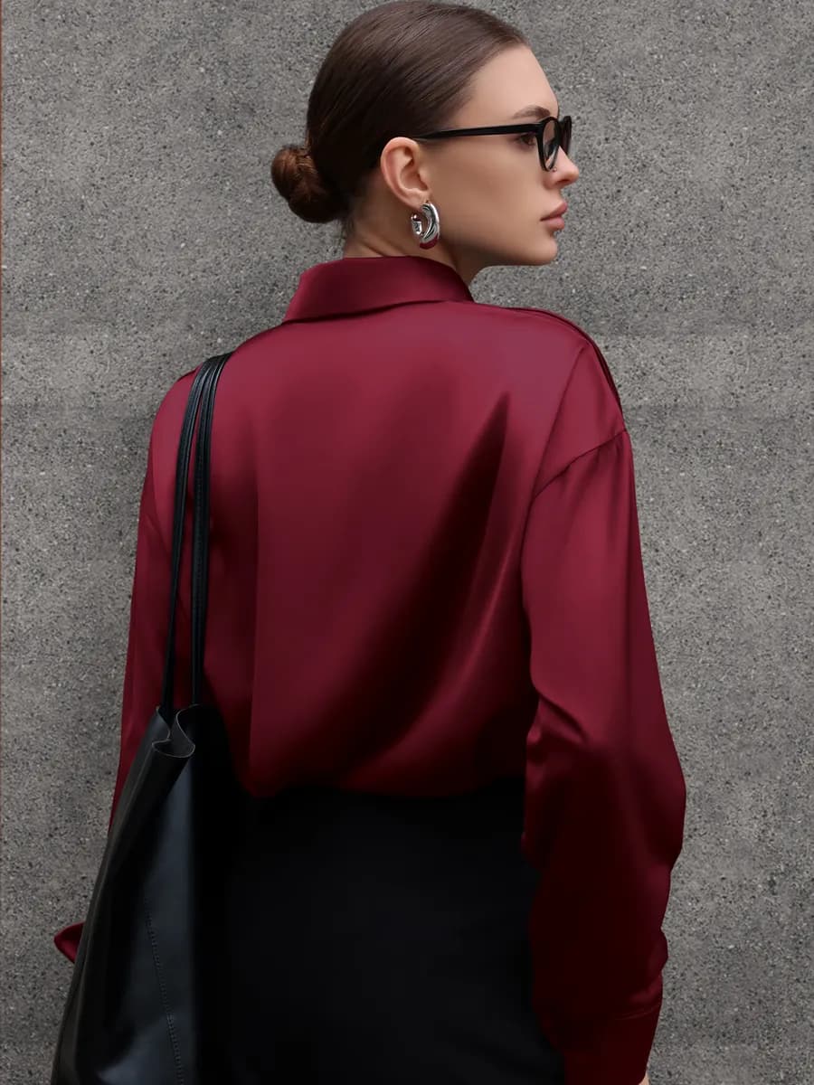 Рубашка шелковая бордовая