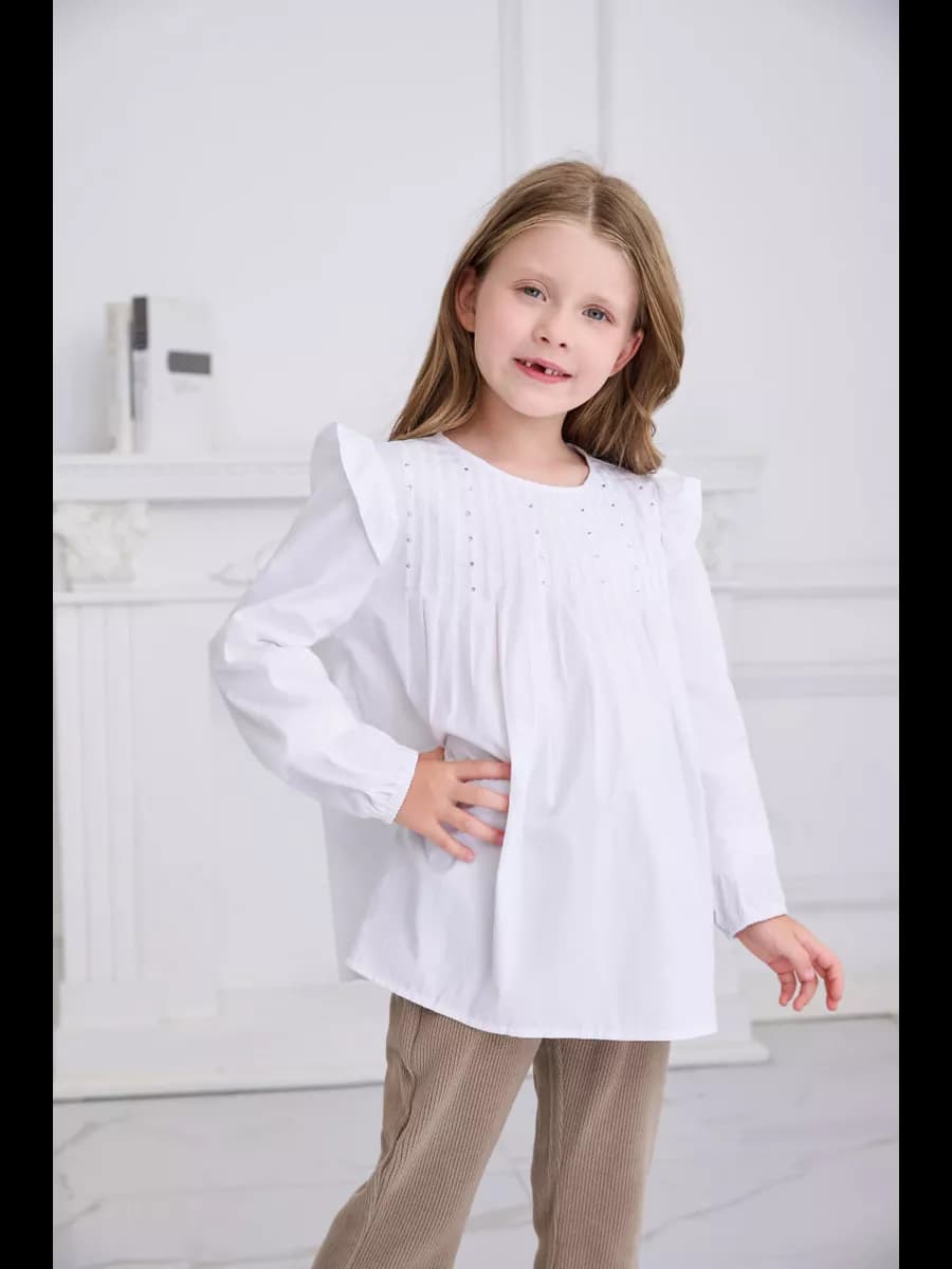 Блузка нарядная свободная