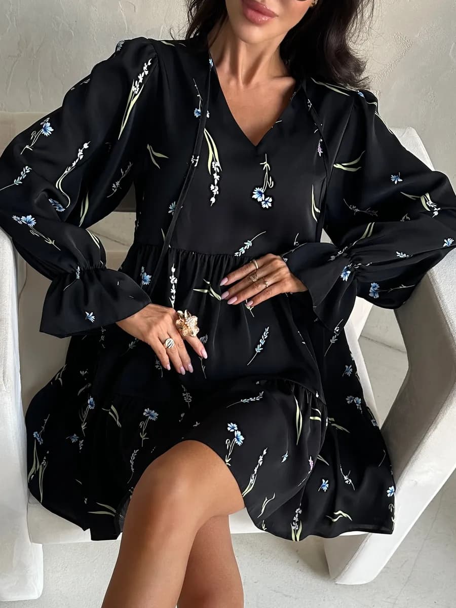 Платье праздничное трапеция