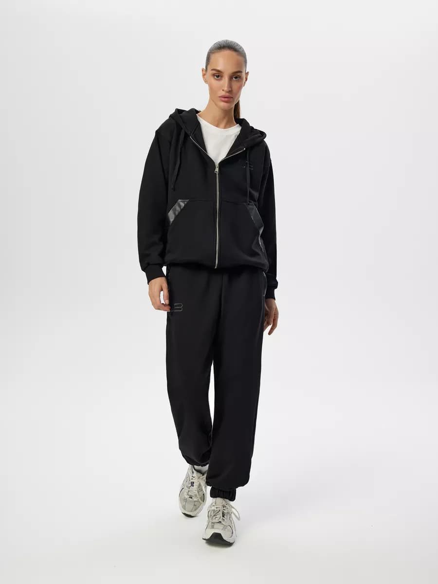 Костюм спортивный оверсайз на молнии