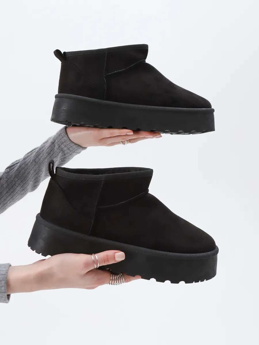 Угги женские короткие на платформе зимние