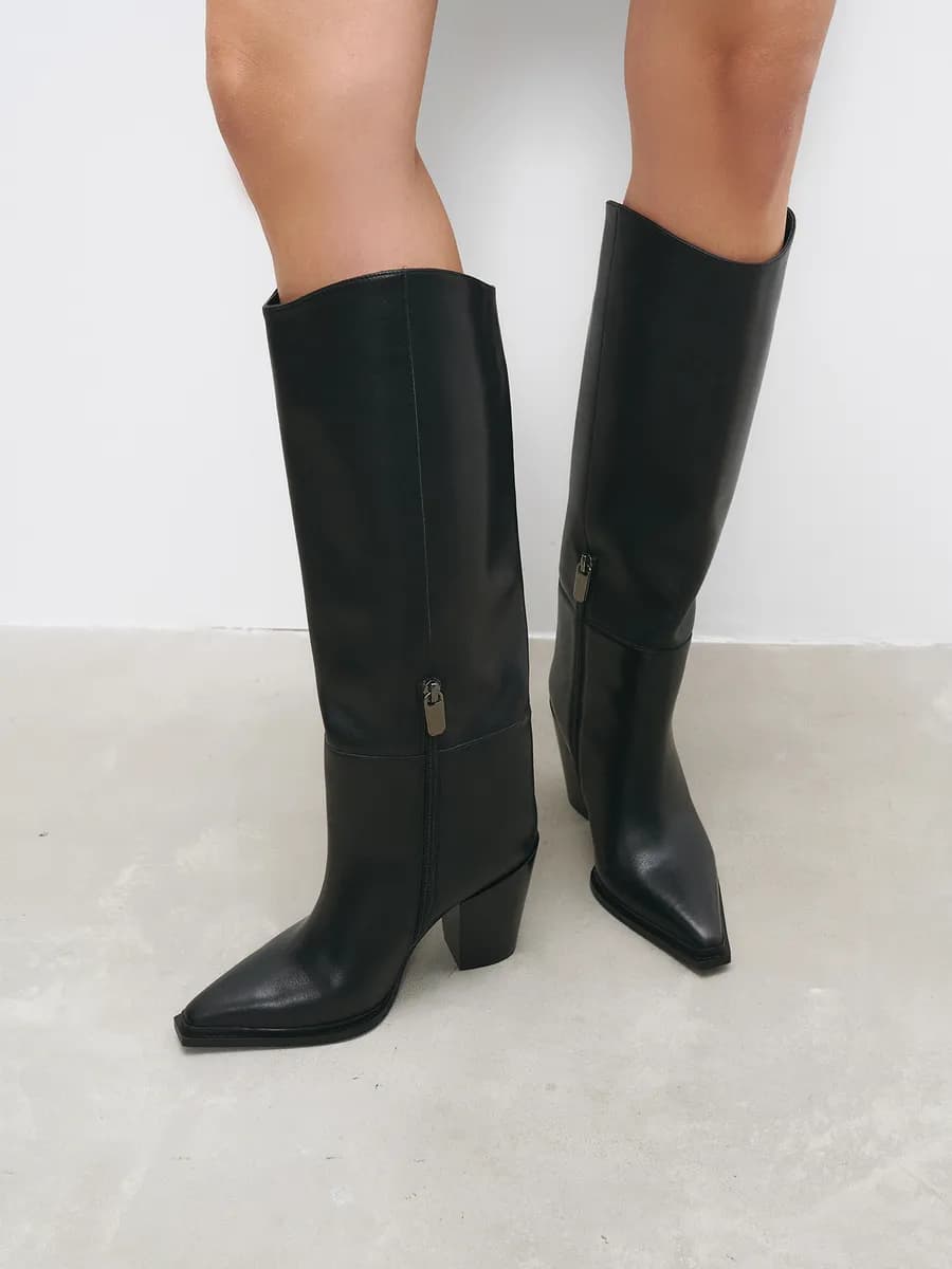 Казаки осенние кожаные