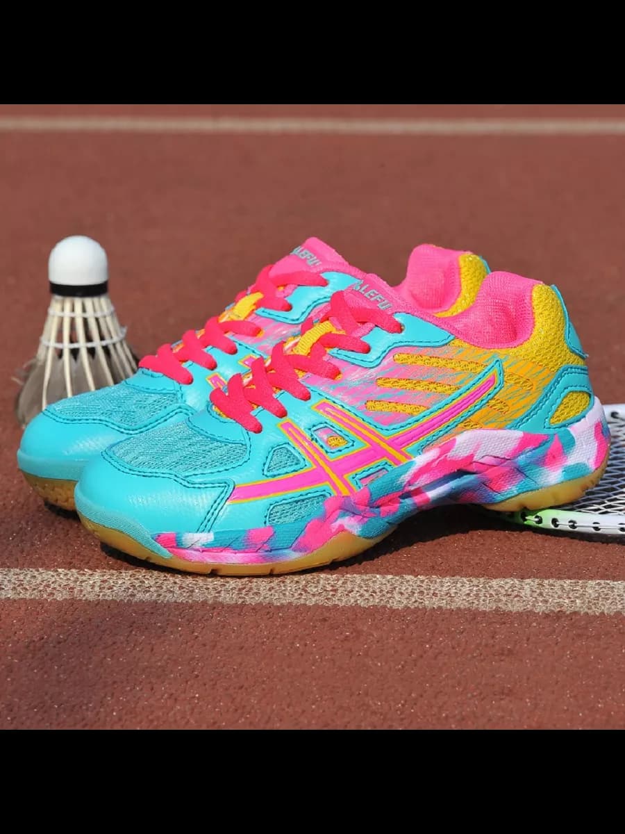 Кроссовки спортивные летние для тенниса и бадминтона легкие