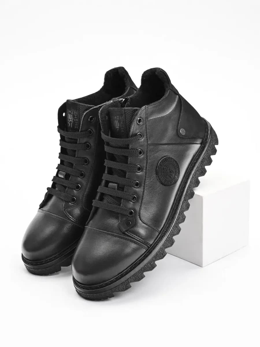 Демисезонные ботинки