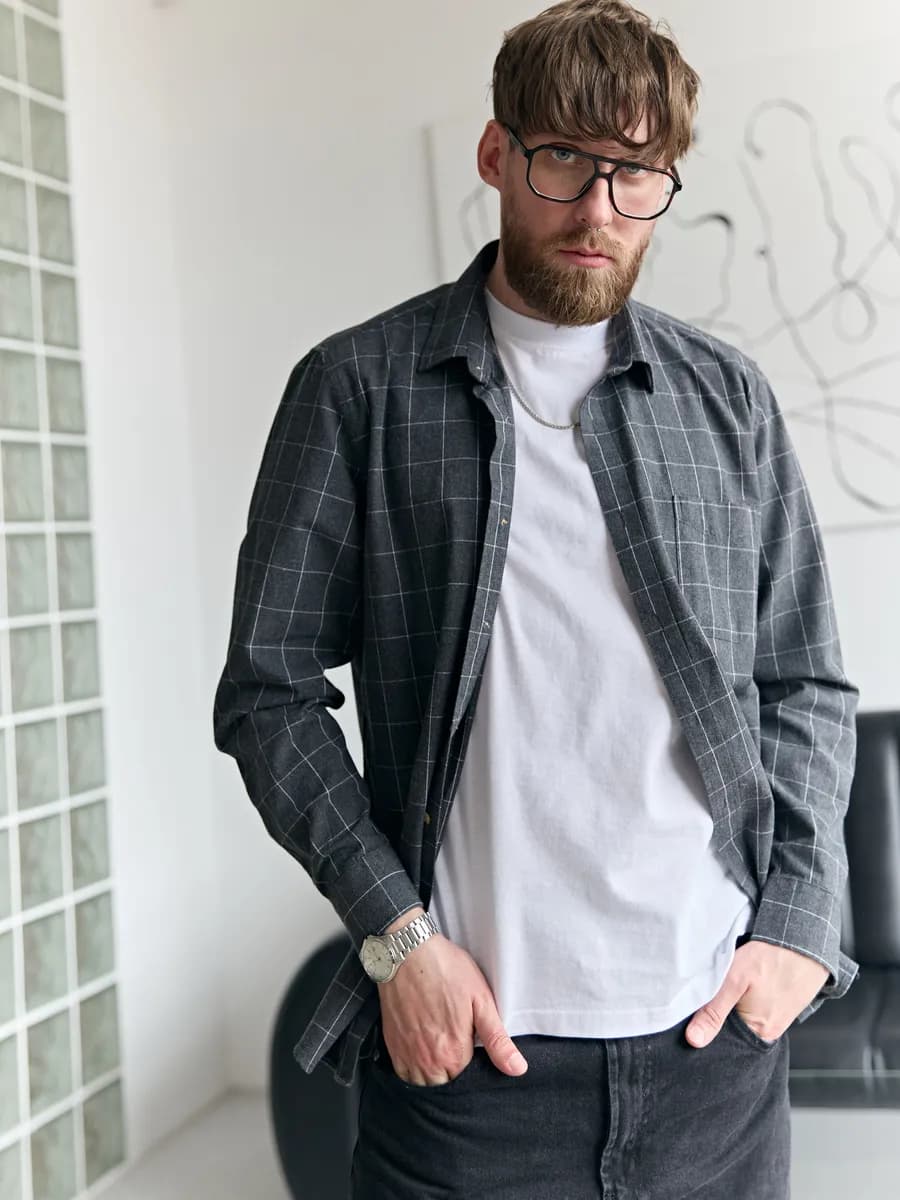 Рубашка в клетку с длинными рукавами