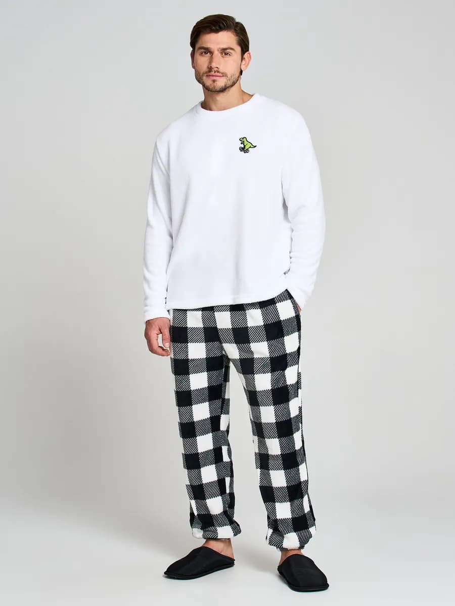 Плюшевая пижама с кофтой и брюками