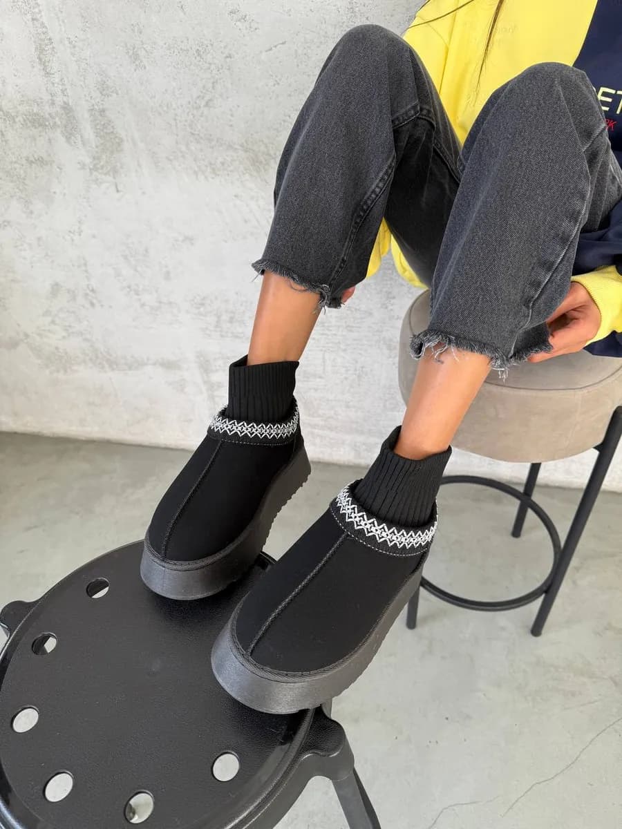 Зимние угги на платформе