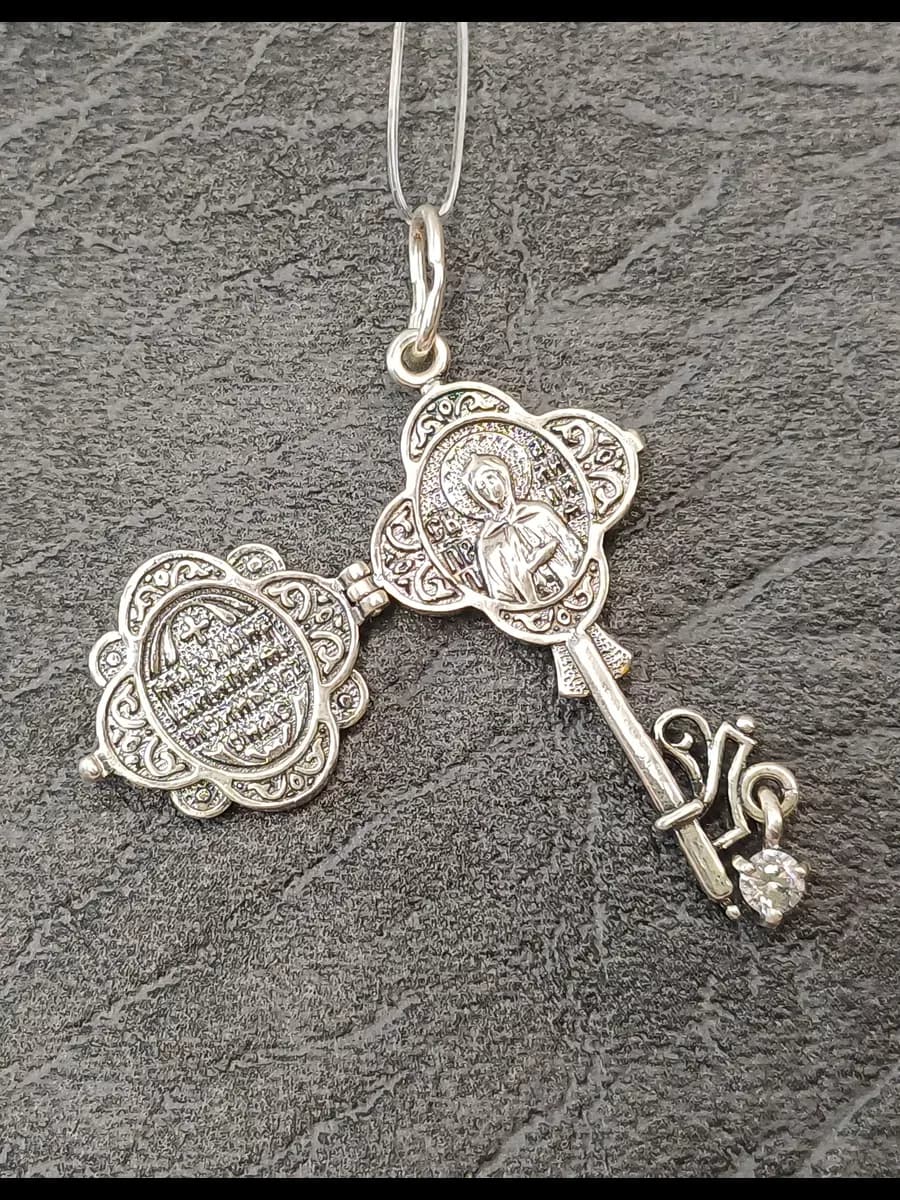 Серебряная подвеска-ключик Святая Алипия см. Описание