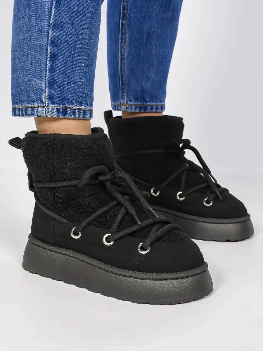 Угги зимние на шнурках