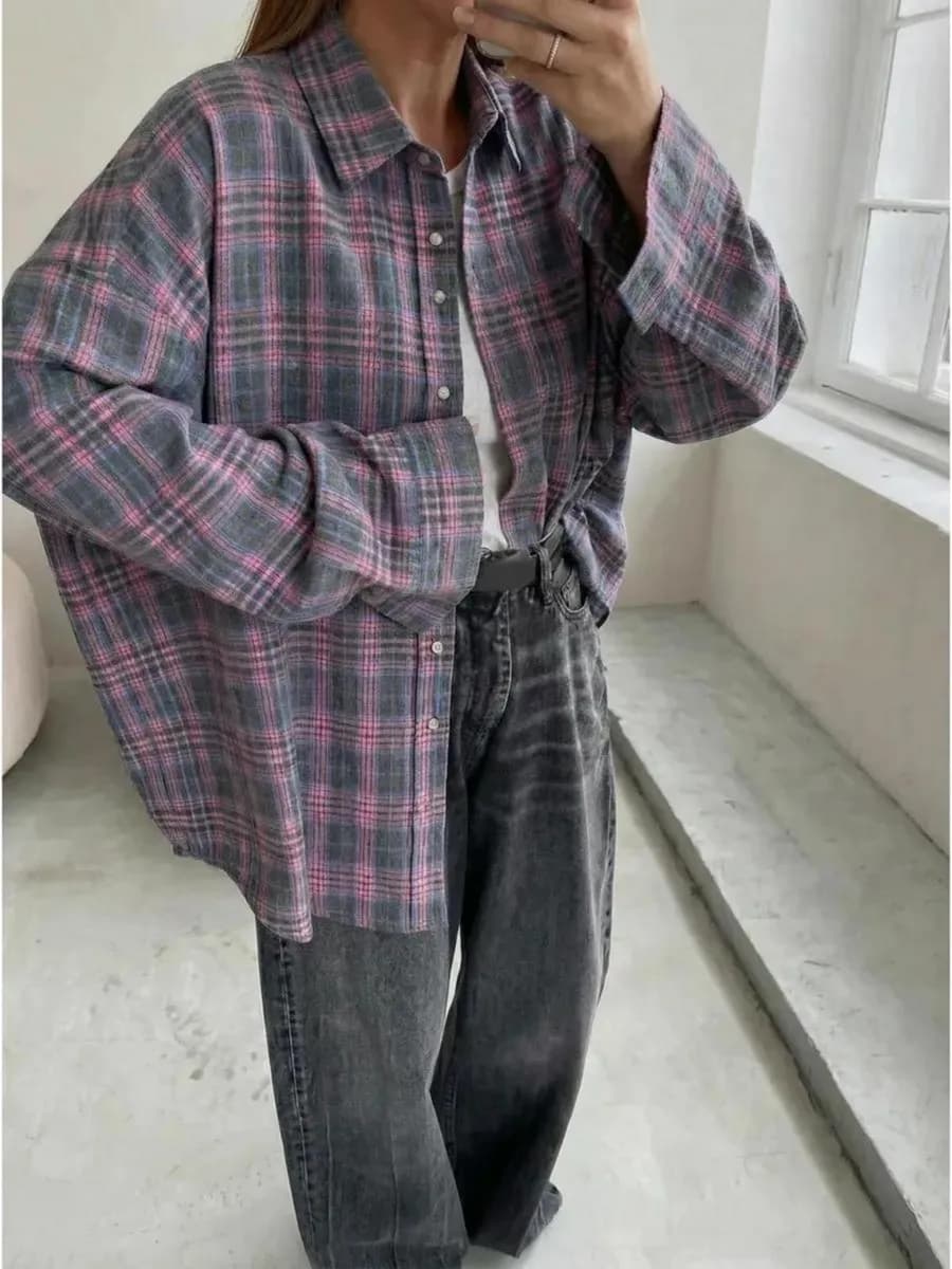 Рубашка в клетку оверсайз удлиненная