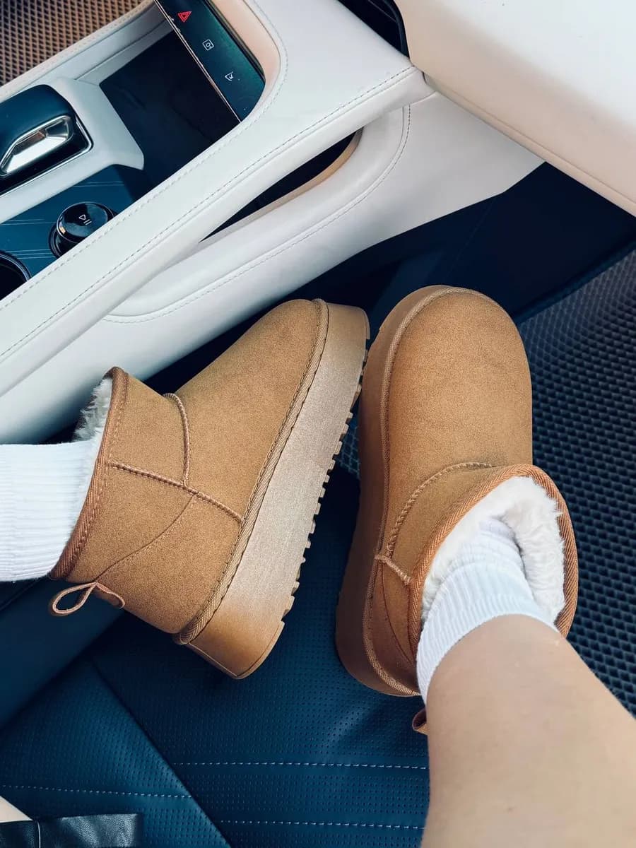 Угги классика короткие на толстой подошве ugg