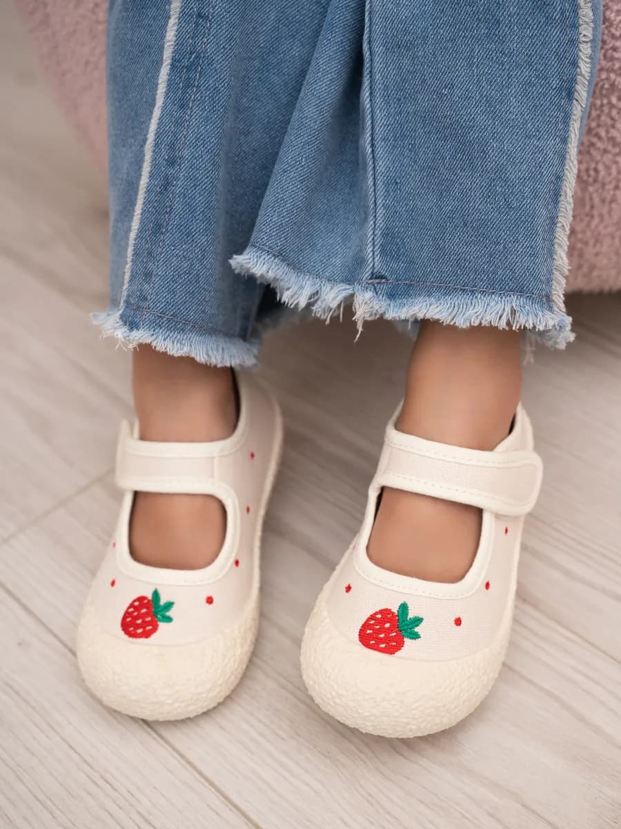 Текстильные сандалии