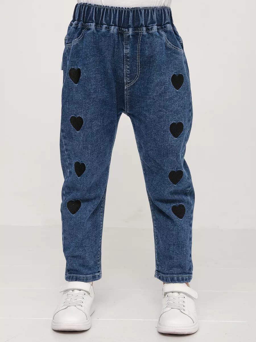 Джинсы для девочки 110 на резинке с вышивкой - фото 1