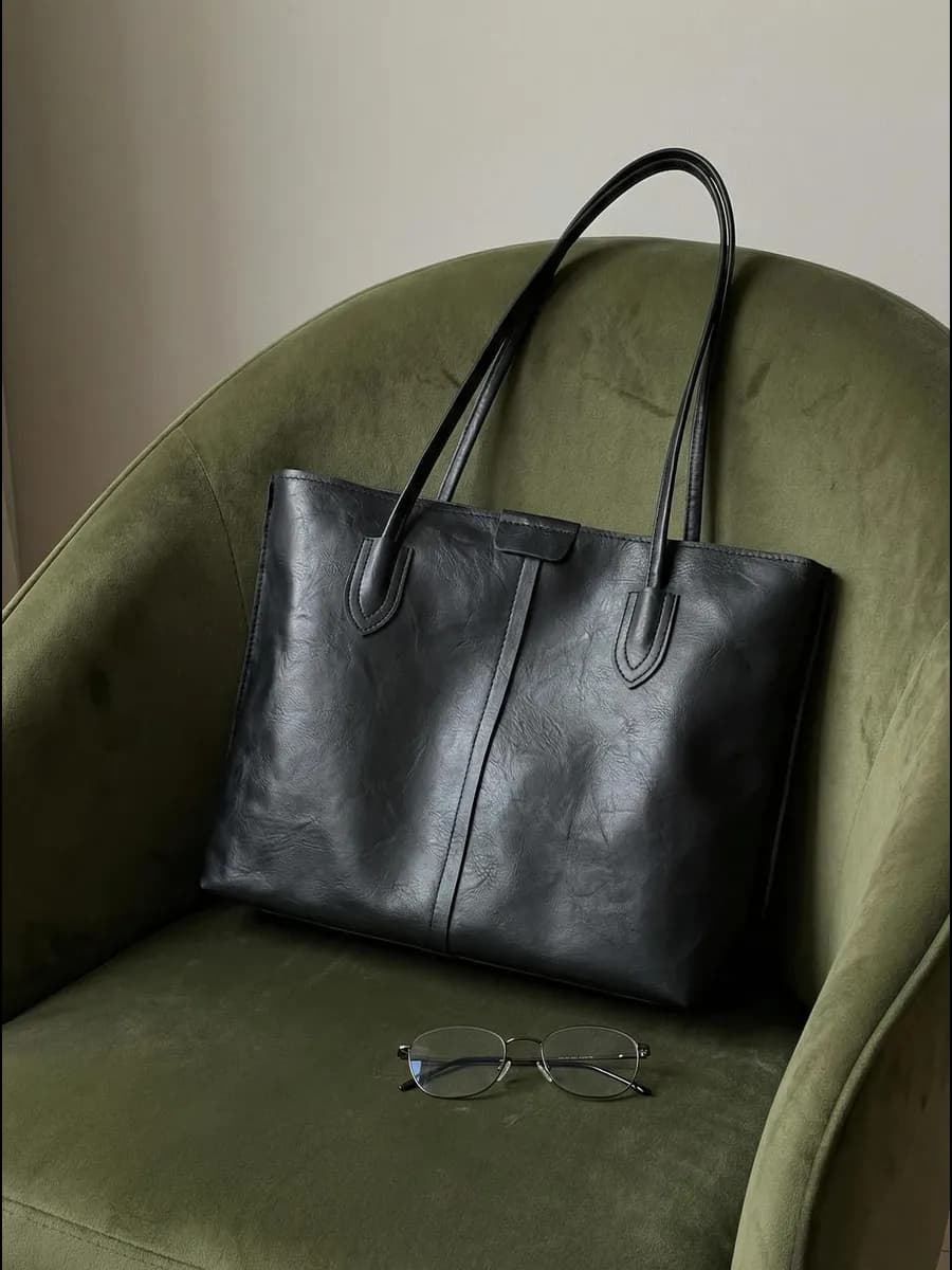 Сумка большая А4 черная