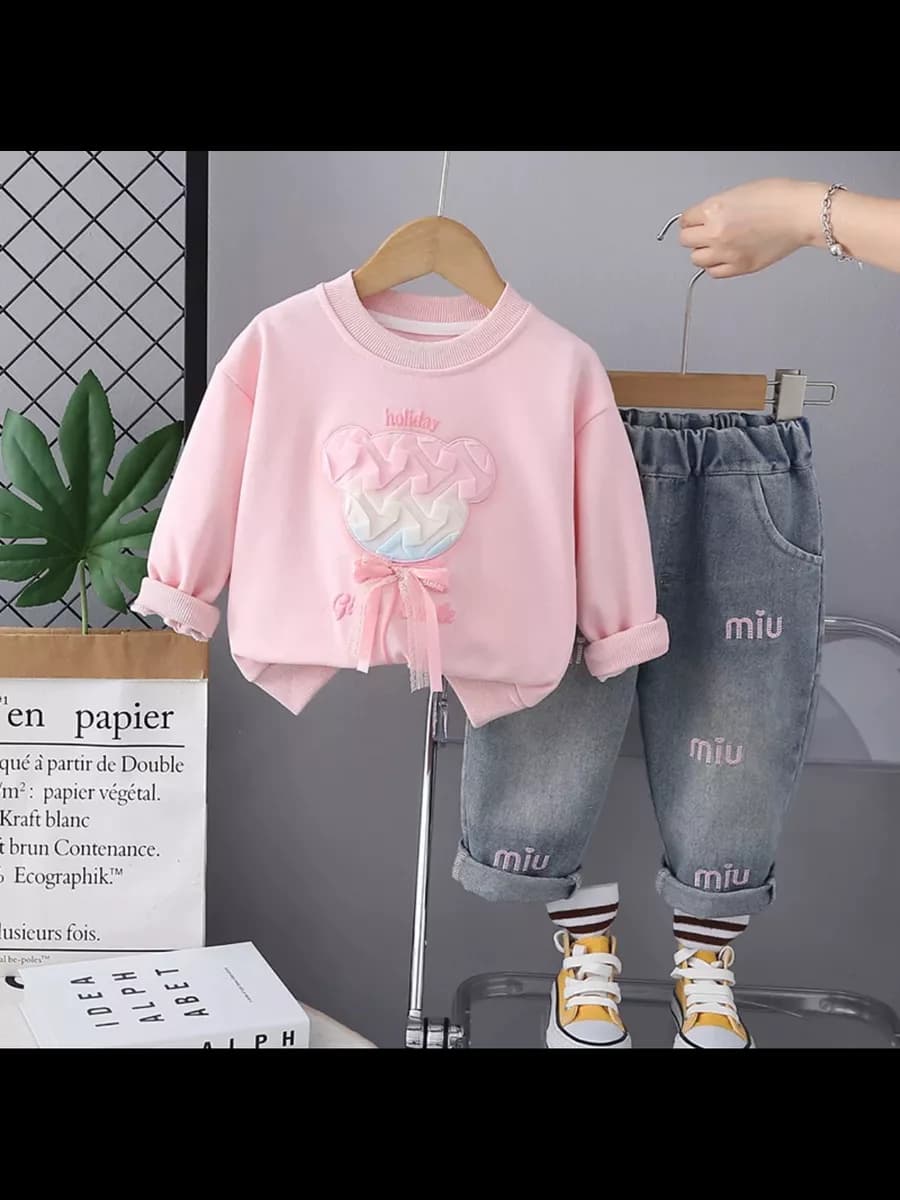 Костюм двойка для девочки кофта и джинсы - фото 1