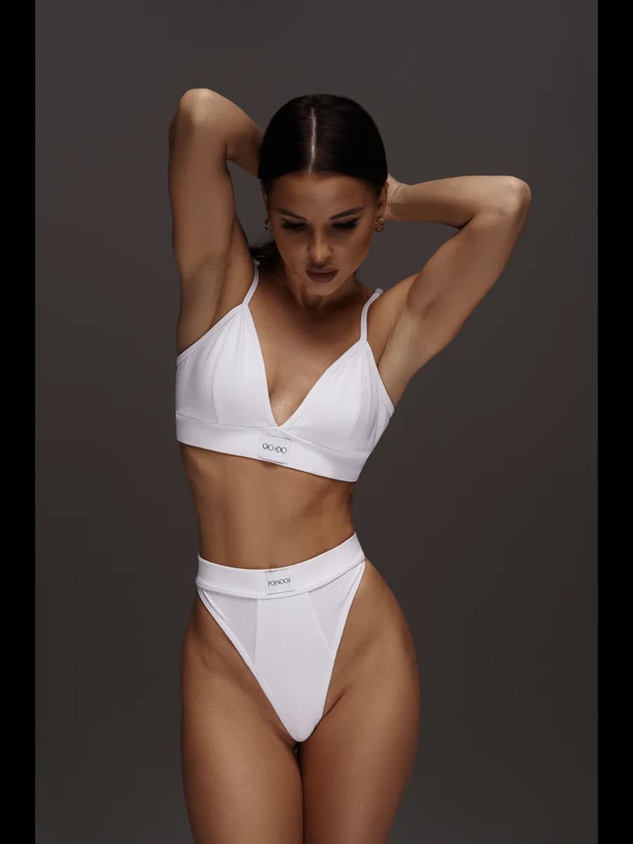 Спортивное белье женское