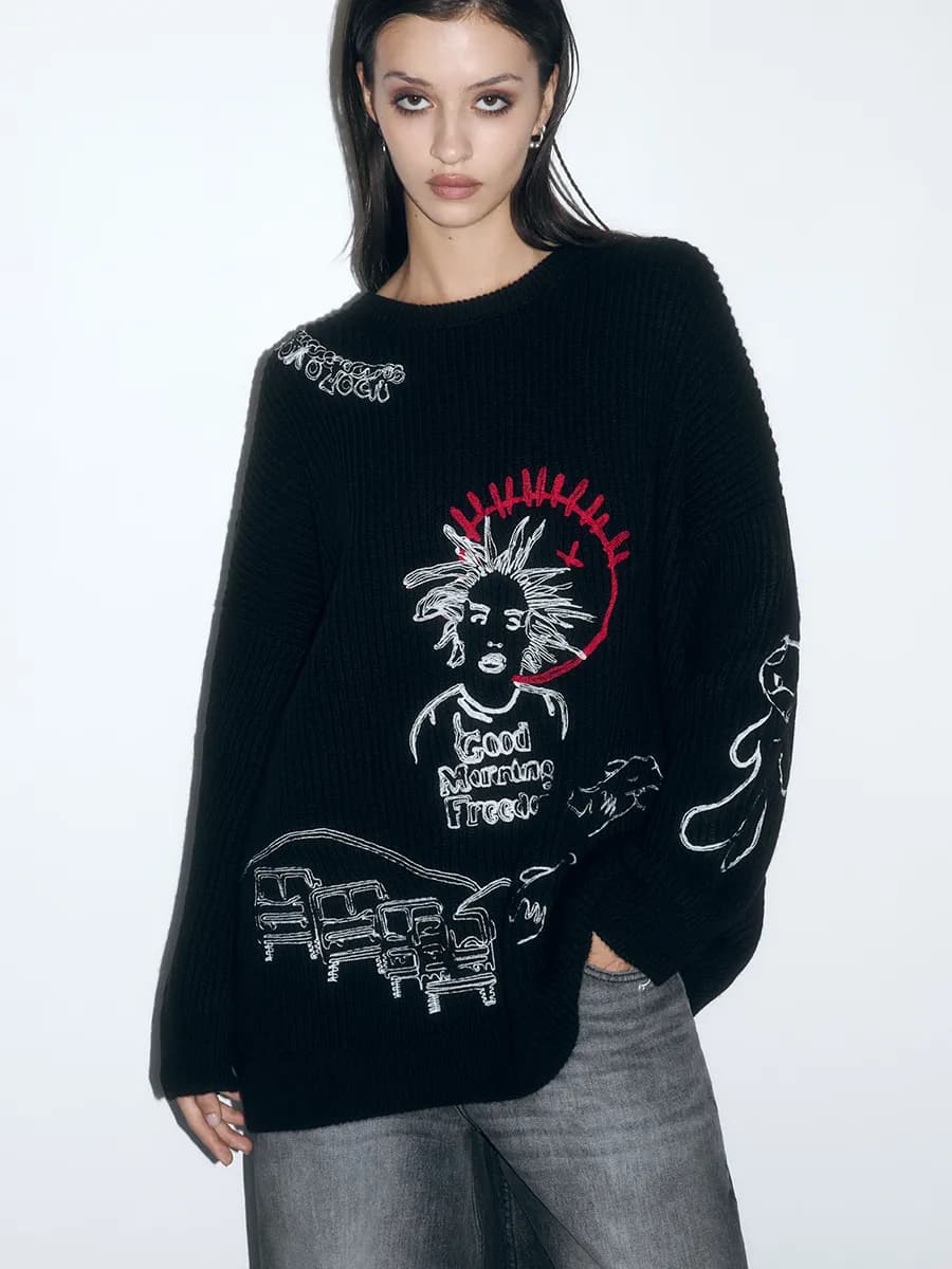 Джемпер вязаный с принтом и надписями - фото 1