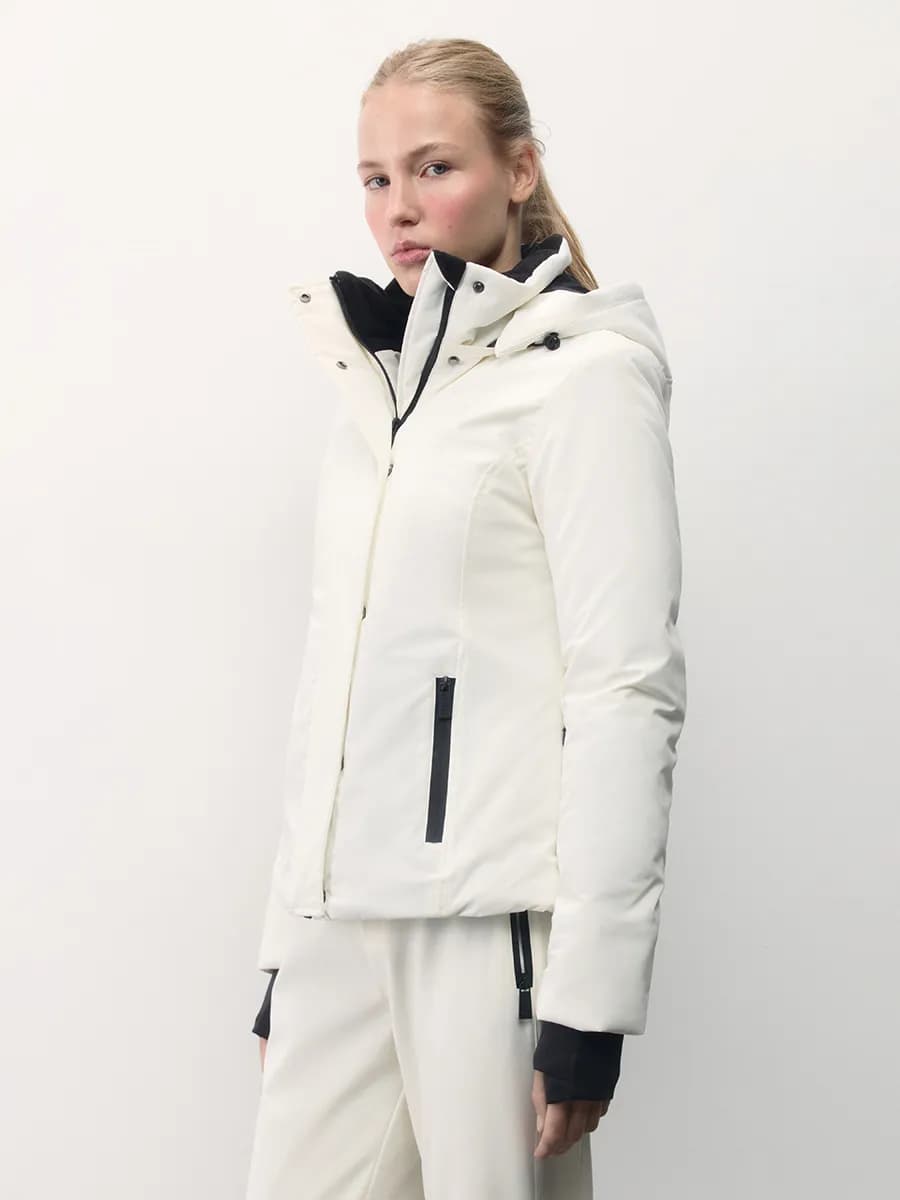 Куртка горнолыжная утепленная с капюшоном