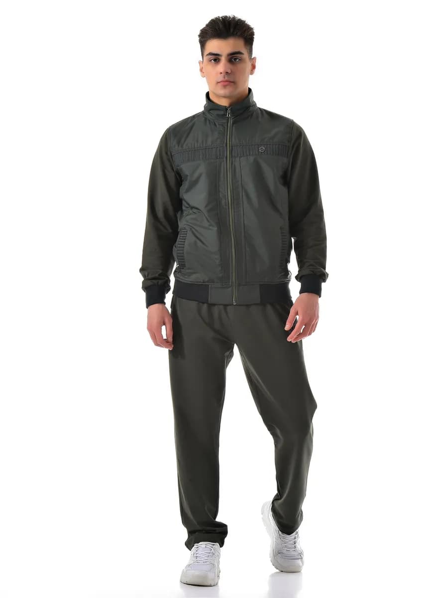 Спортивный костюм теплый с брюками