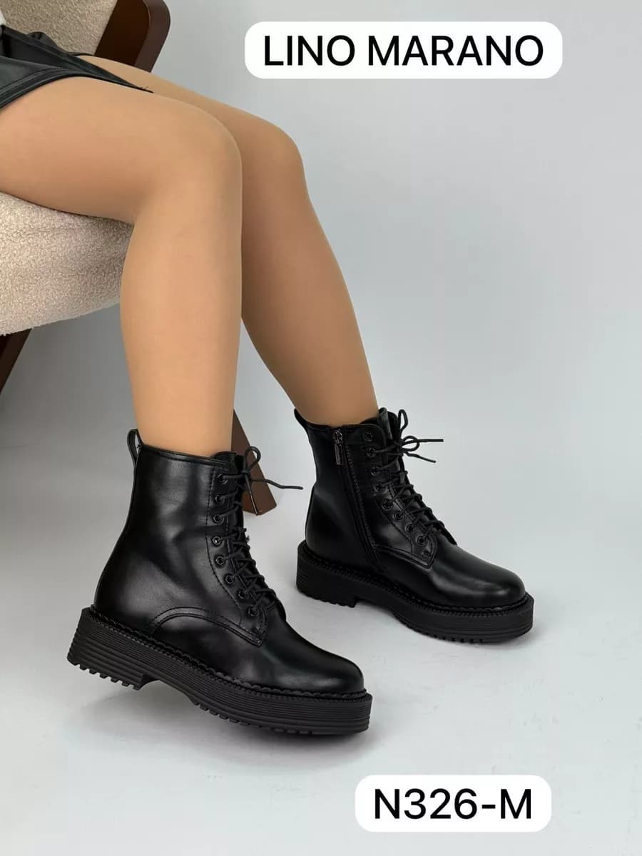 Зимние ботинки с шнурком