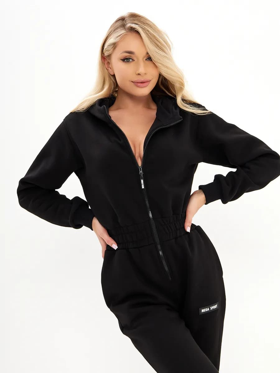 Комбинезон теплый спортивный с капюшоном