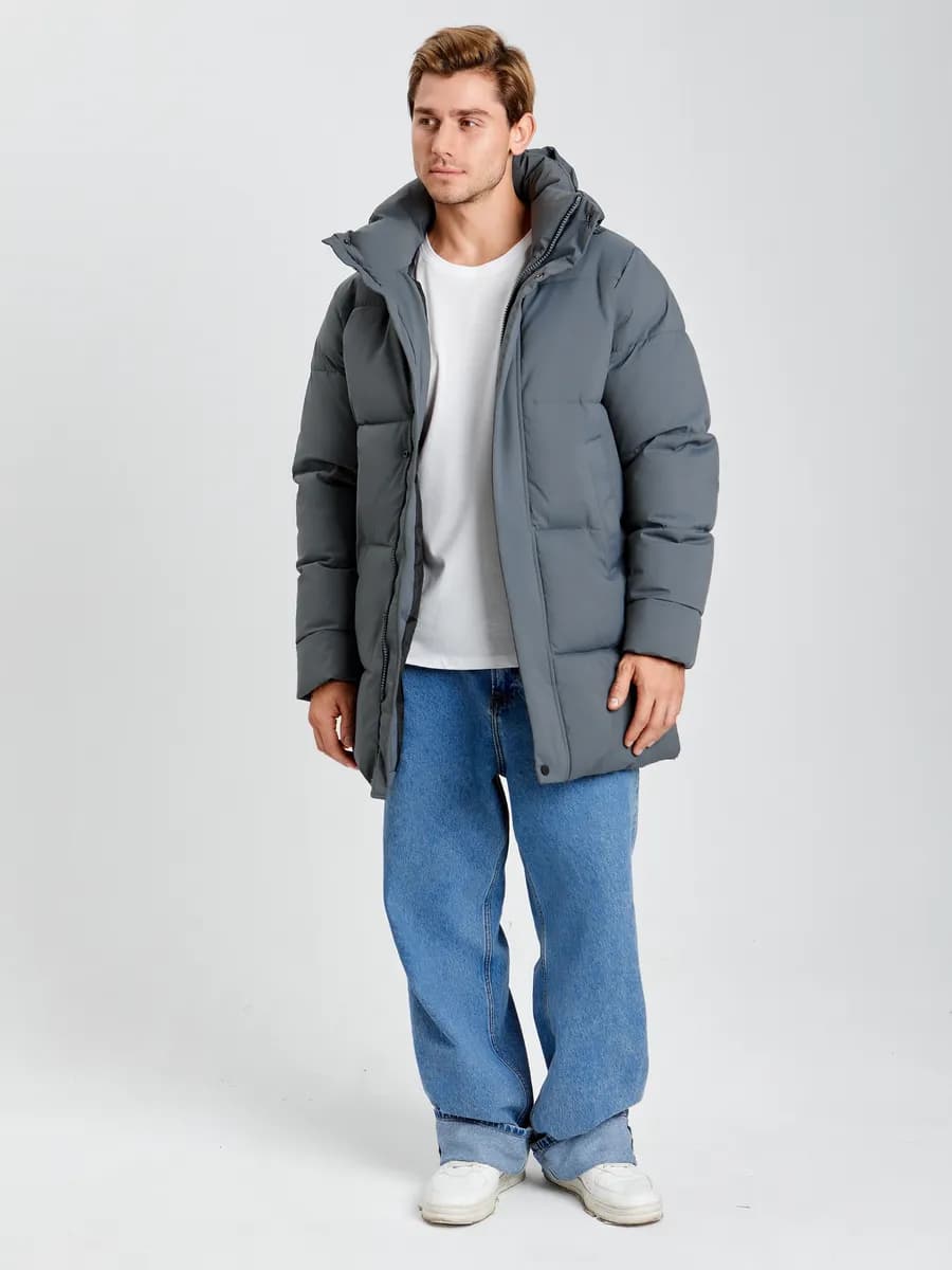 Куртка зимняя удлиненная с капюшоном