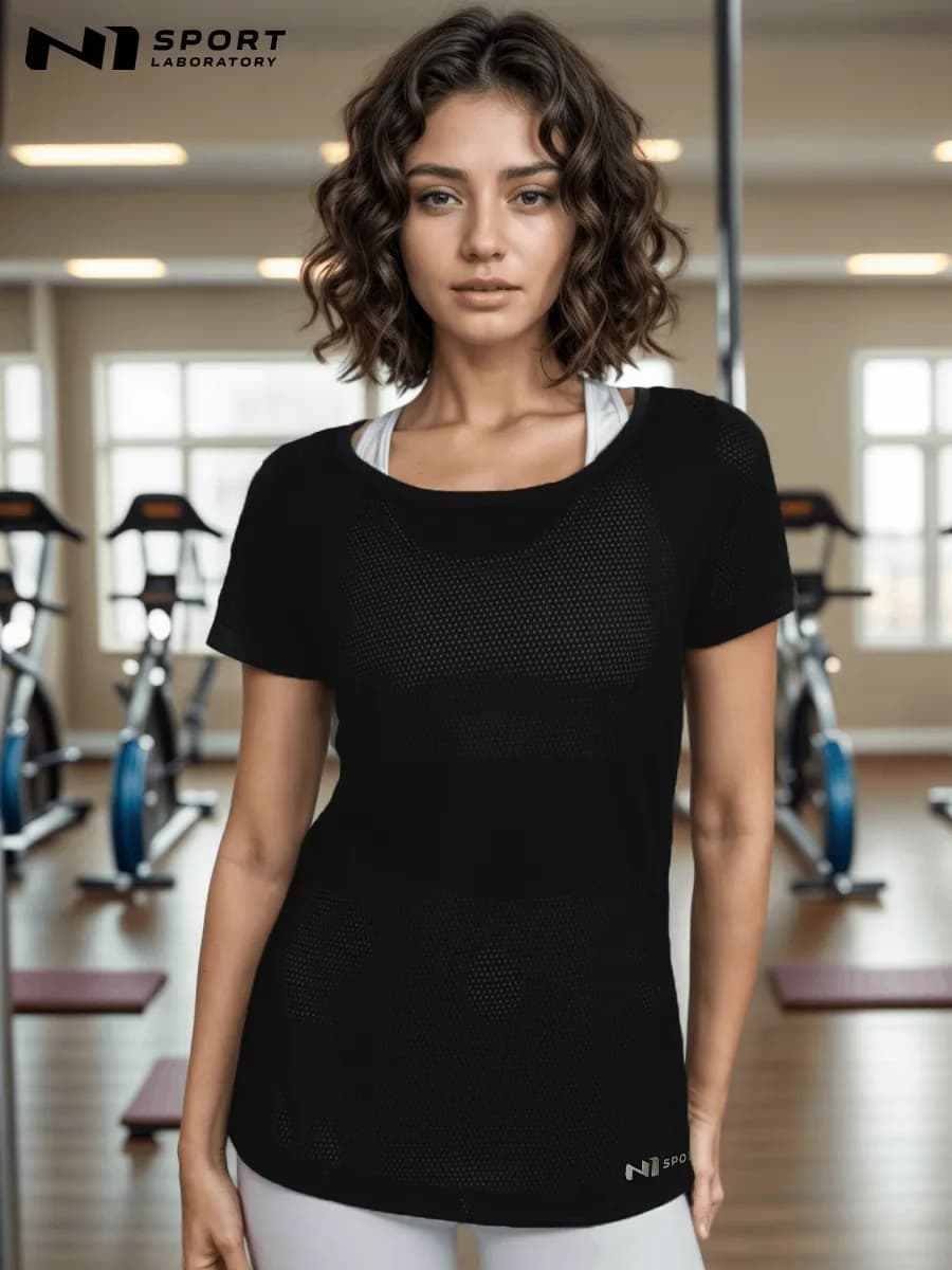 Спортивная футболка для фитнеса и зала в сетку