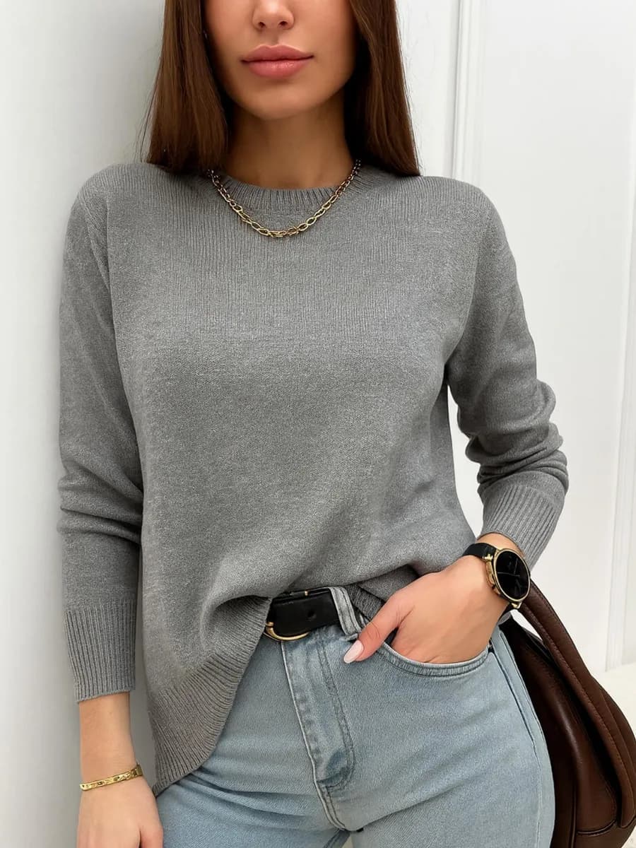 Тонкий джемпер оверсайз вязаный