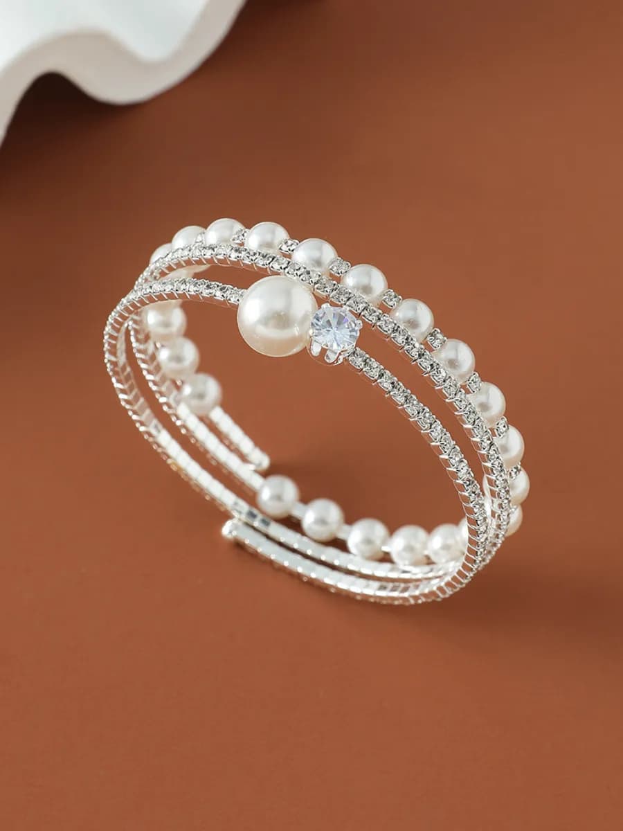 Браслет на руку тонкий бижутерия