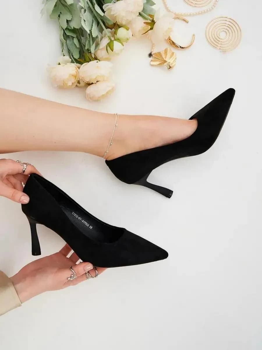 Туфли женские лодочки на шпильке