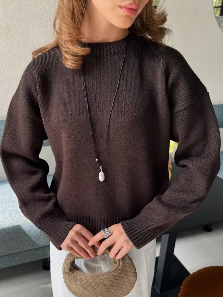 Свитер укороченный коричневый теплый оверсайз