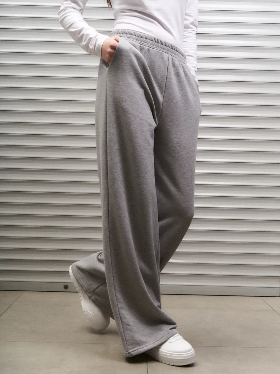 Прямые базовые брюки с завышенной талией