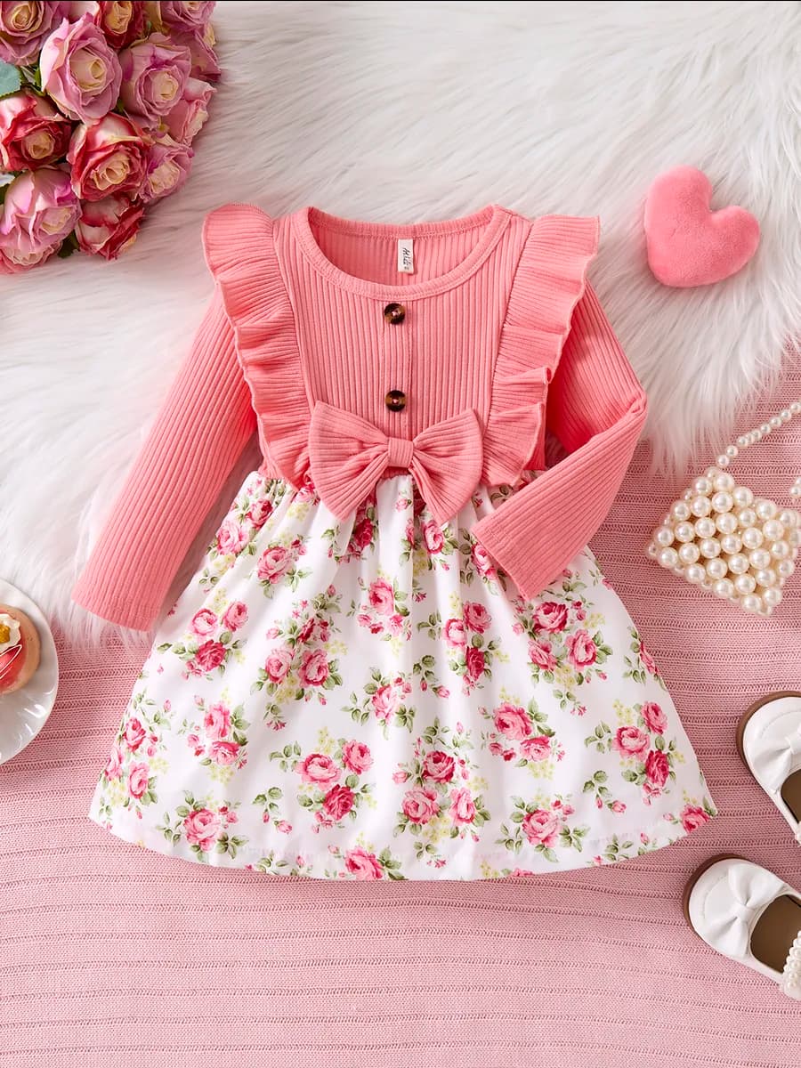 Платье нарядное праздничное на 8 марта