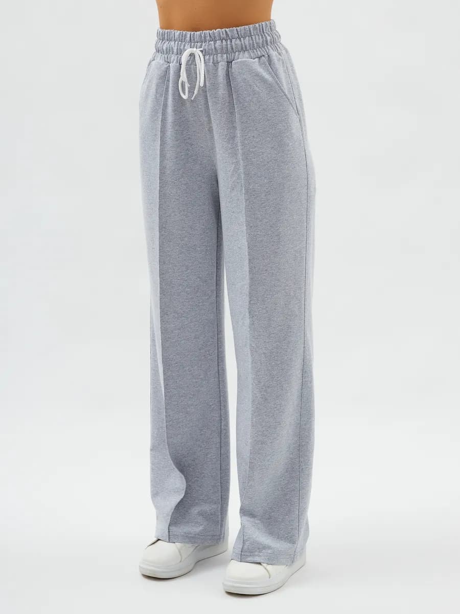 Широкие спортивные штаны женские