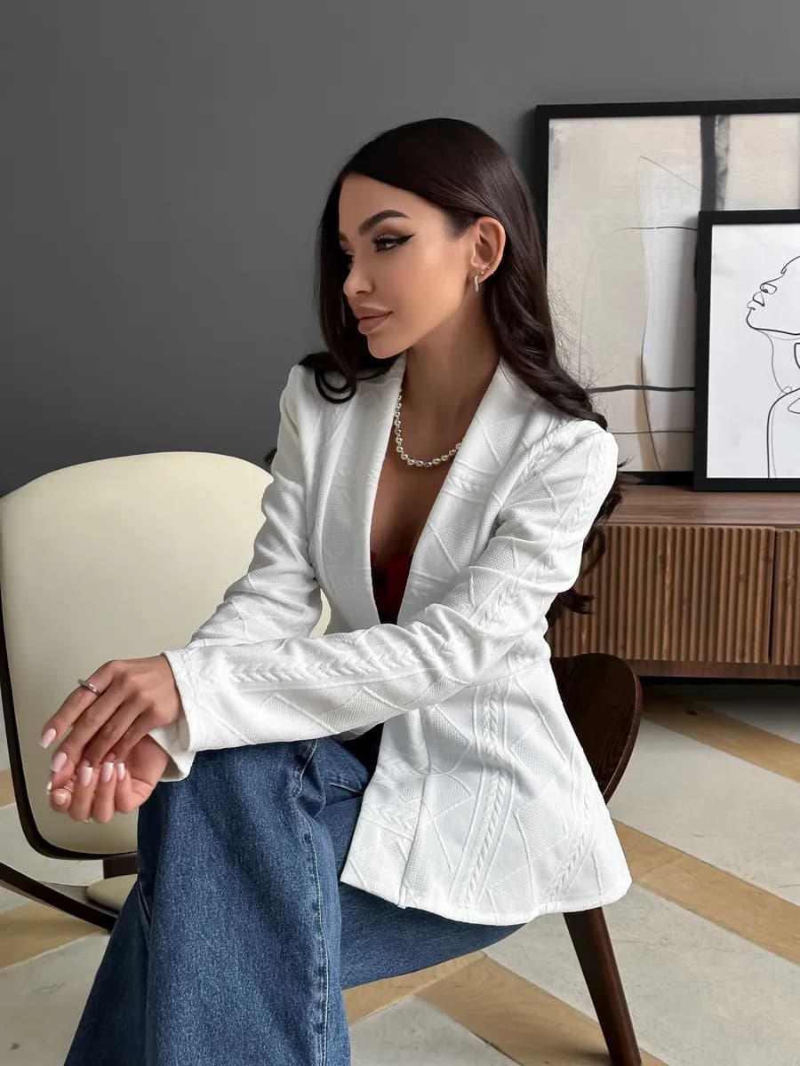 Жакет приталенный трикотажный пиджак удлиненный