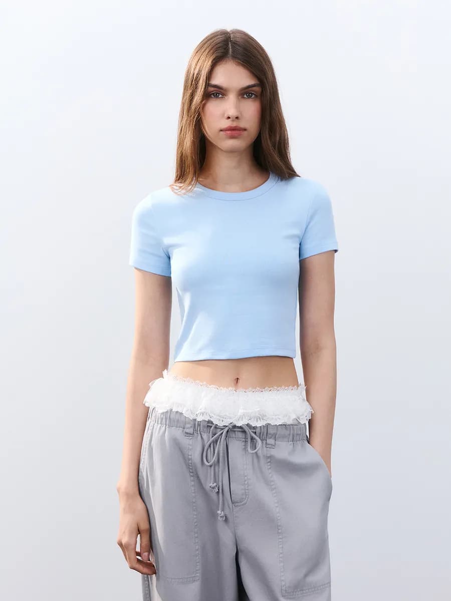 Футболка топ с укороченными рукавами