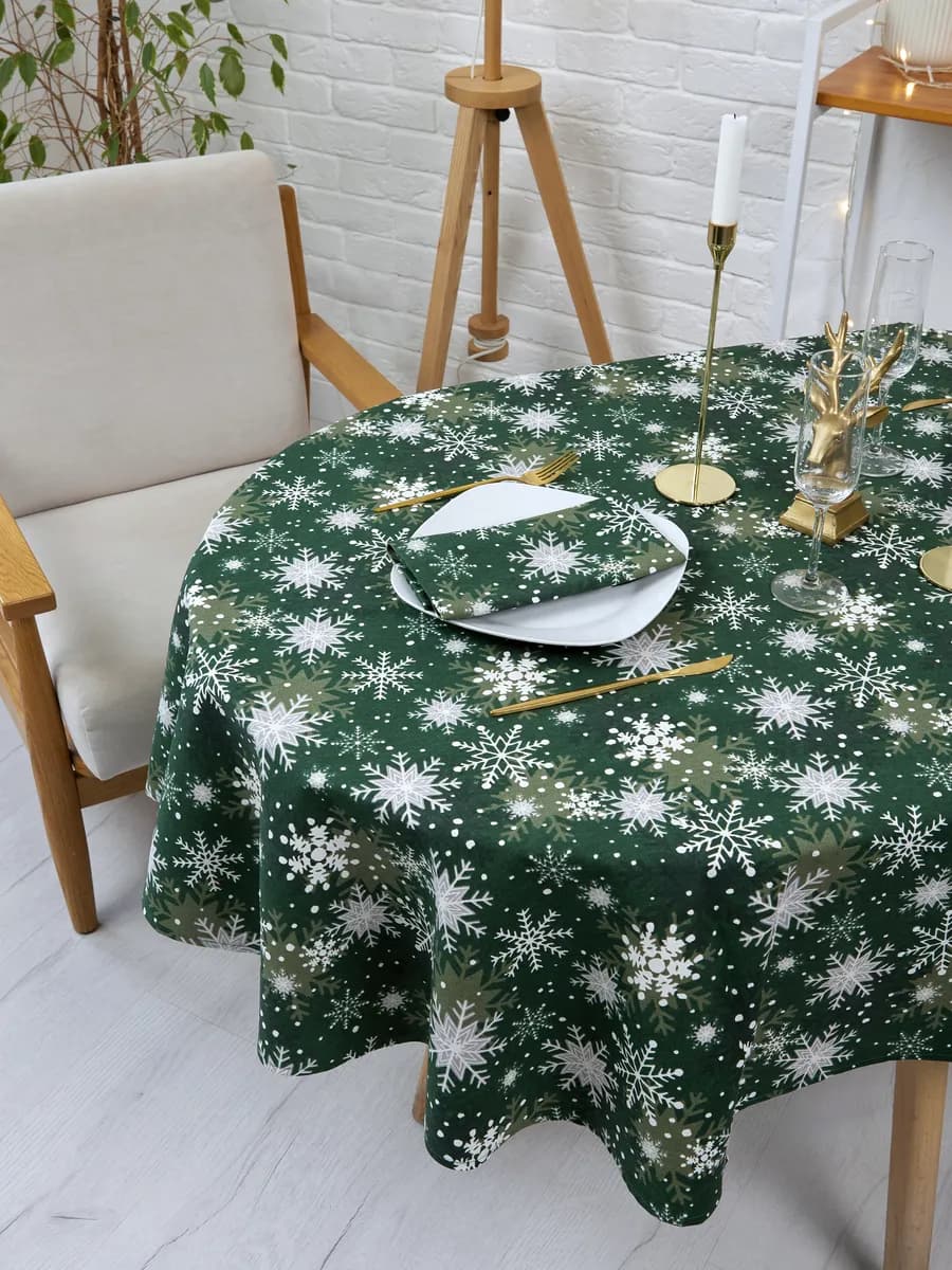 Скатерть овальная водоотталкивающая