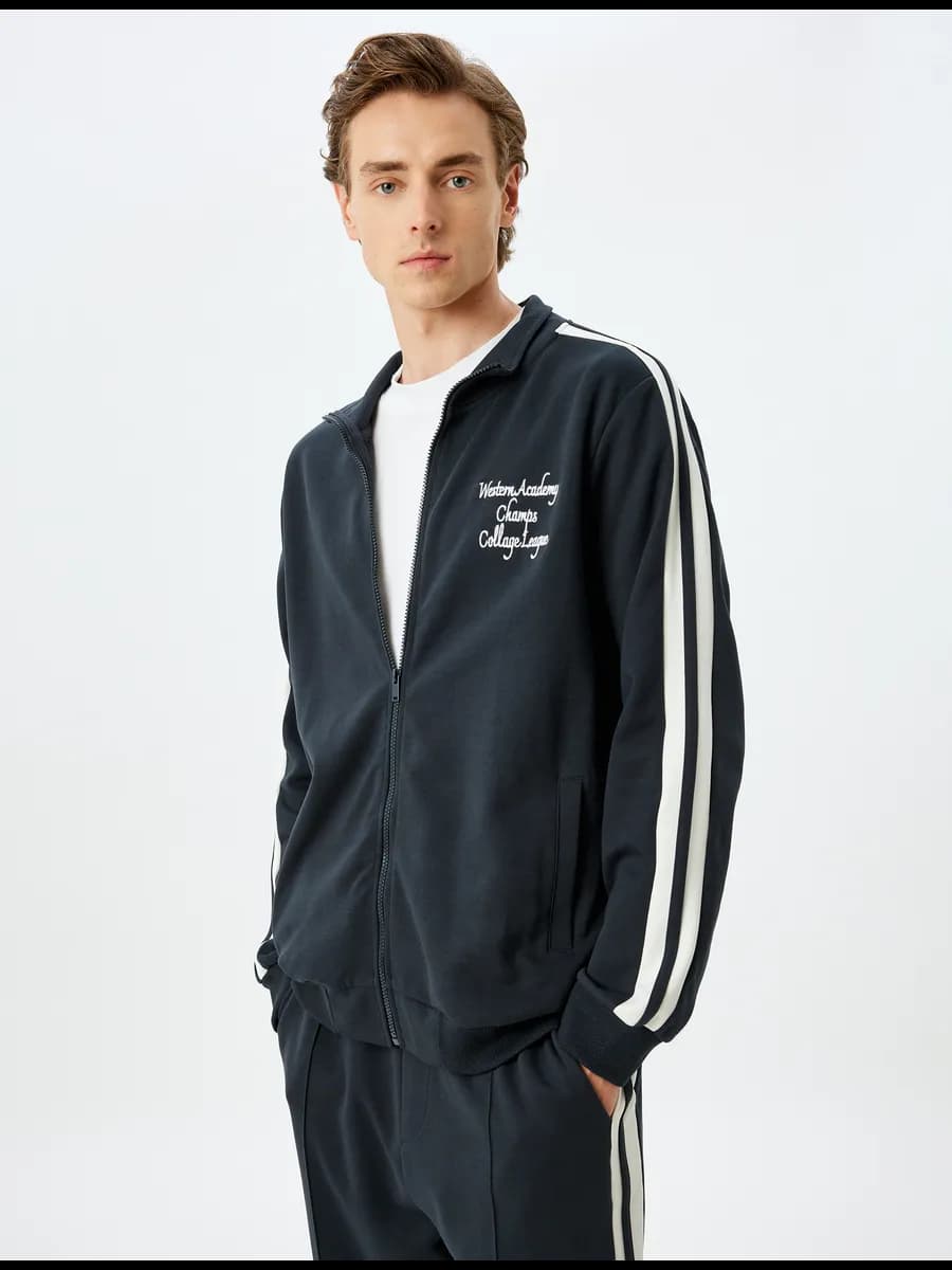 Свитшот мужской на молнии