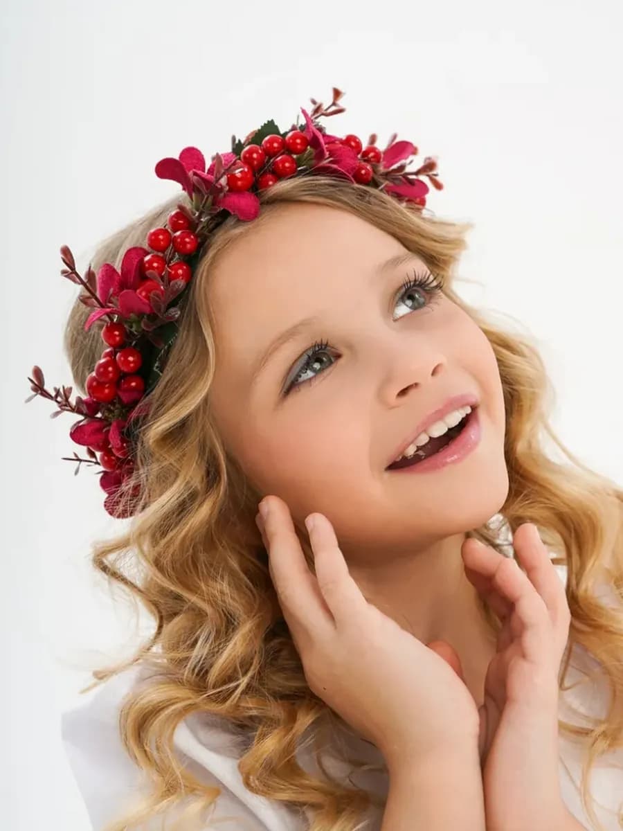 Ободок на волосы венок ягоды красные